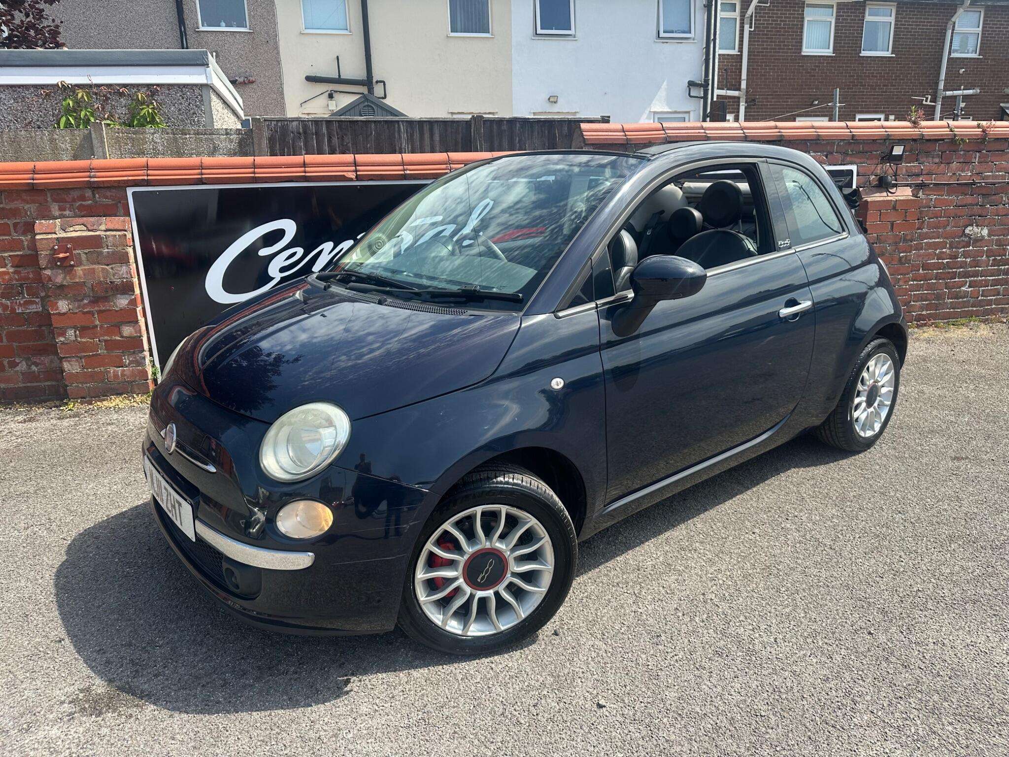 2011 FIAT 500C 2011 FIAT 500C