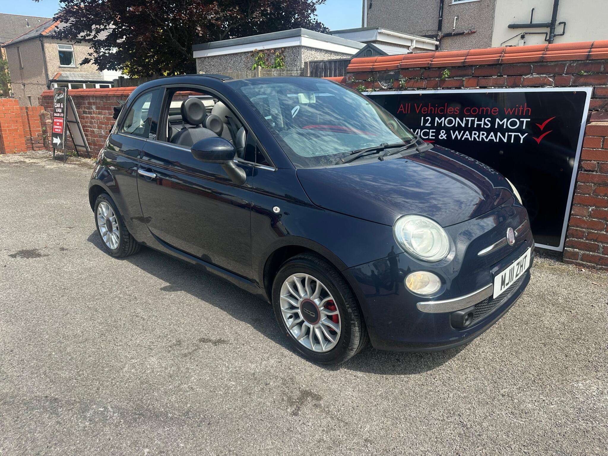 2011 FIAT 500C 2011 FIAT 500C