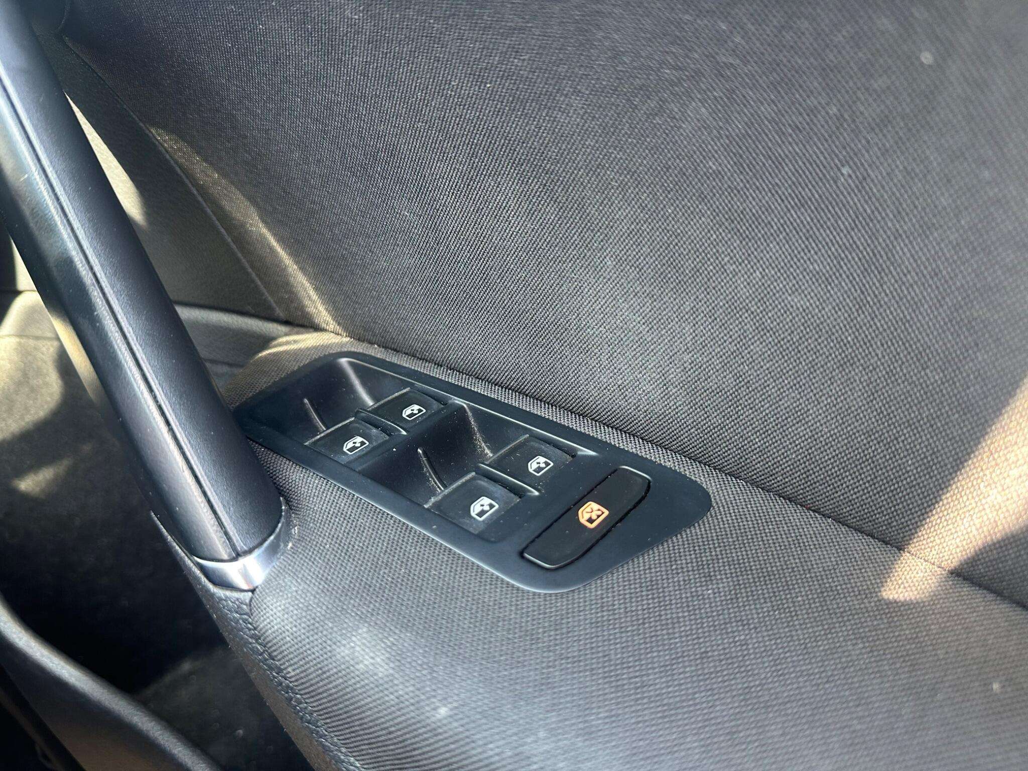 2017 VOLKSWAGEN GOLF 2017 VOLKSWAGEN GOLF