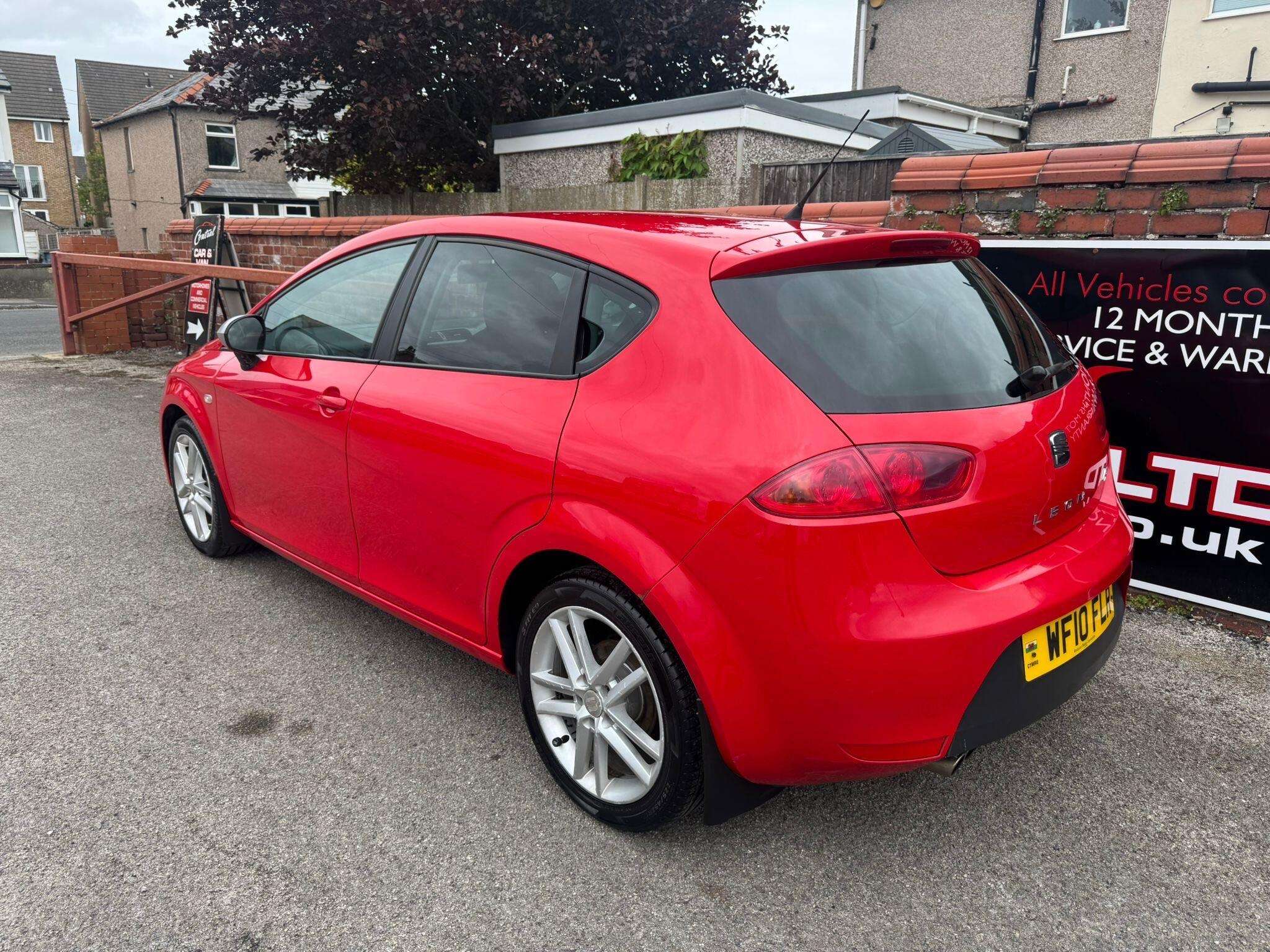 A 2010 SEAT LEON 2.0 TDI CR FR Hatchback 5dr Diesel Manual Euro 5 (170 ps) A 2010 SEAT LEON 2.0 TDI CR FR Hatchback 5dr Diesel Manual Euro 5 (170 ps)