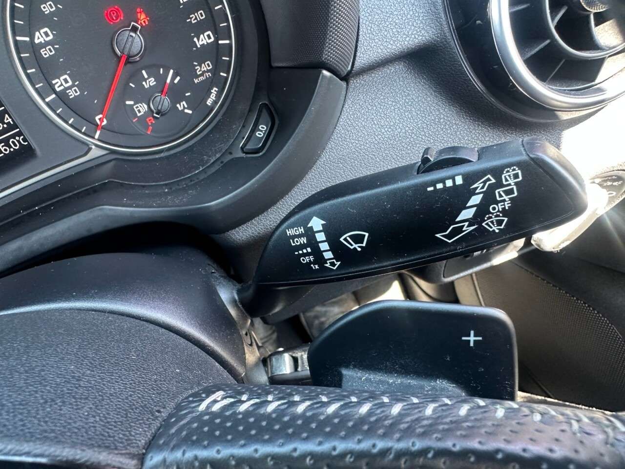 2016 AUDI A1 2016 AUDI A1