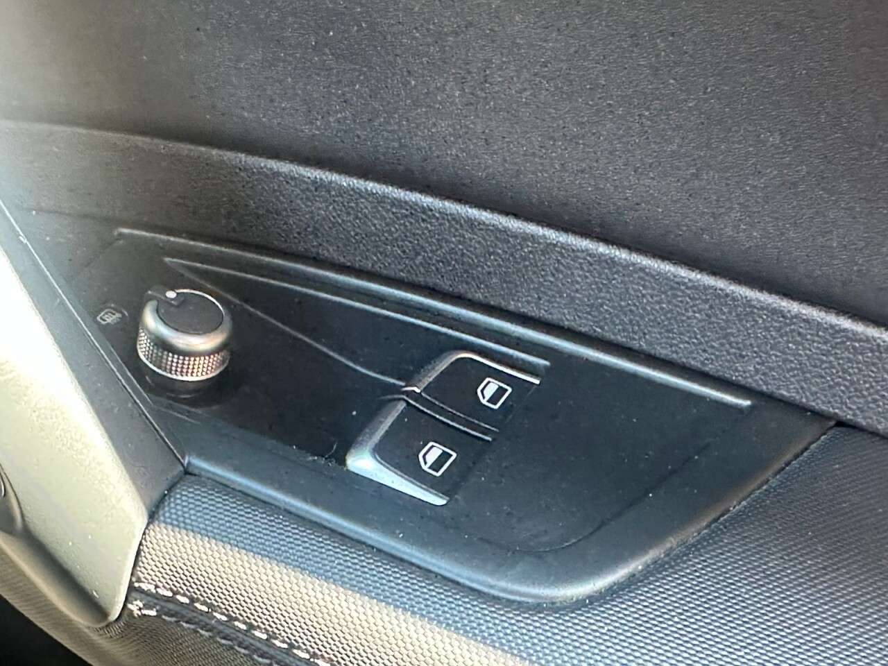 2016 AUDI A1 2016 AUDI A1