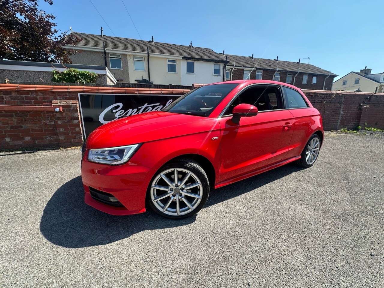 2016 AUDI A1 2016 AUDI A1