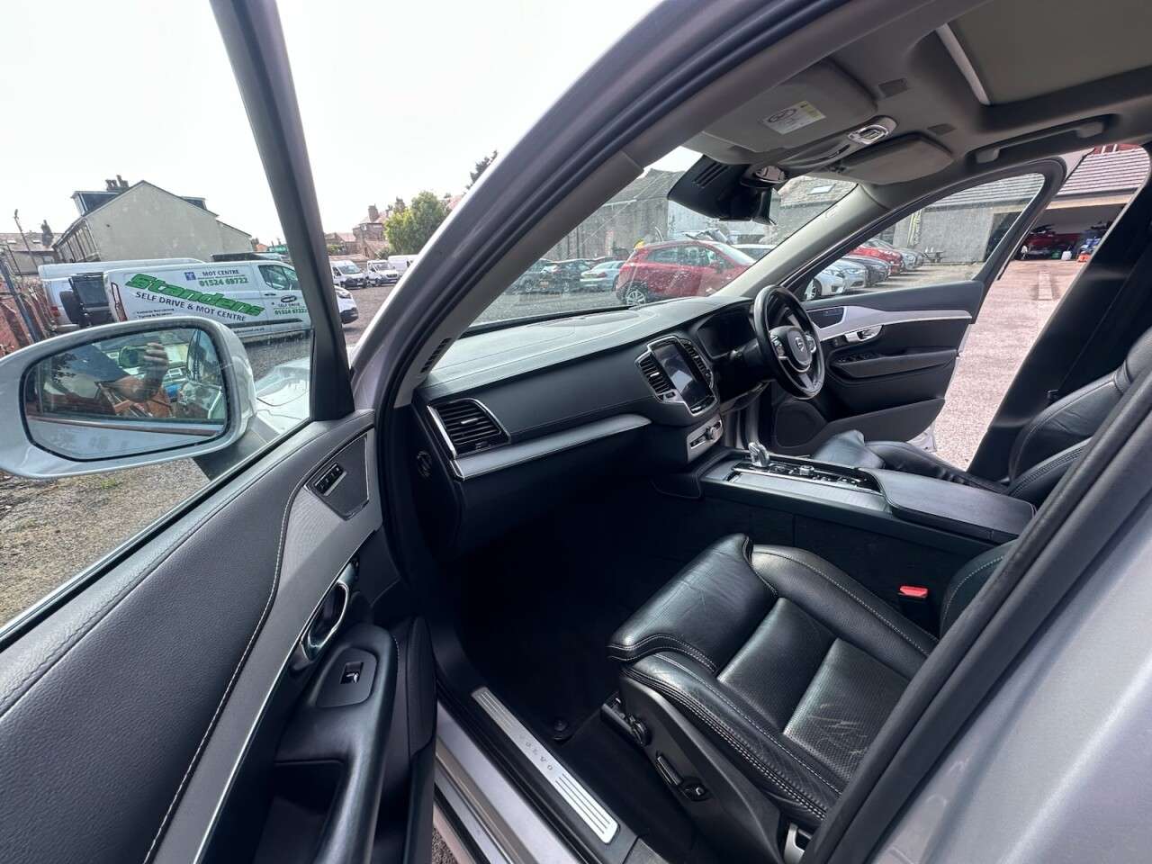 2017 VOLVO XC90 2017 VOLVO XC90