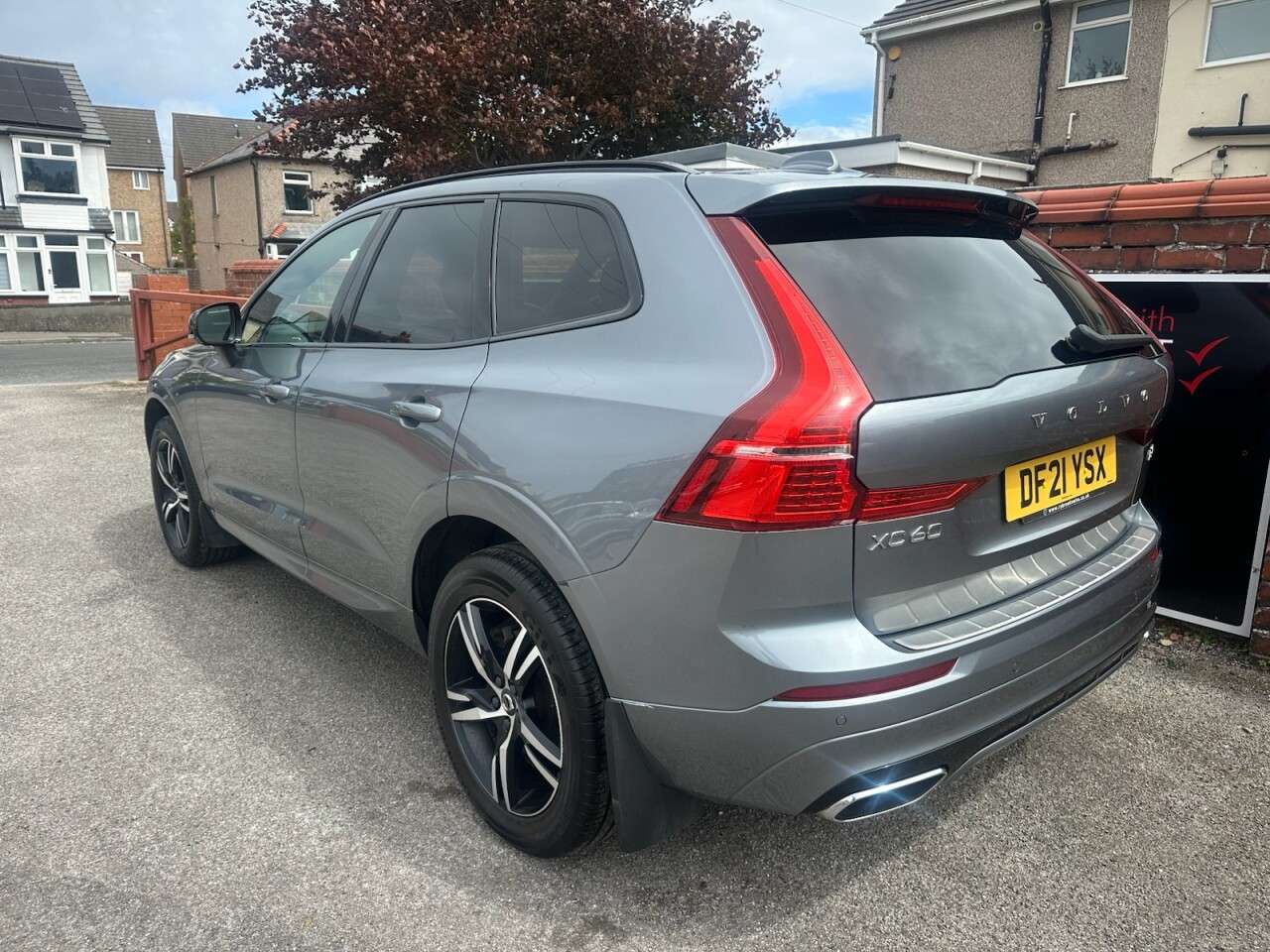 2021 VOLVO XC60 2021 VOLVO XC60