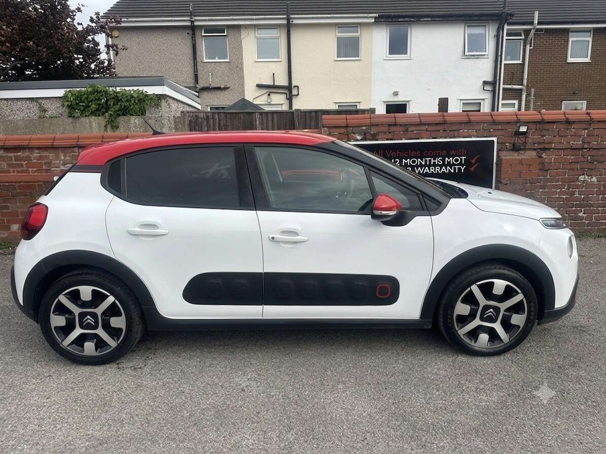 A 2018 CITROEN C3 1.2 PureTech Flair Hatchback 5dr Petrol Manual Euro 6 (82 ps) A 2018 CITROEN C3 1.2 PureTech Flair Hatchback 5dr Petrol Manual Euro 6 (82 ps)
