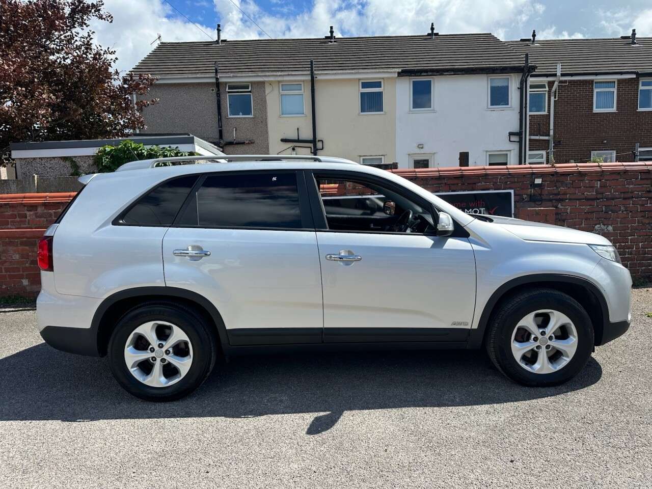 A 2013 KIA SORENTO 2.2 CRDi KX-2 SUV 5dr Diesel Manual AWD Euro 5 (194 bhp) FINANCE Part Excha A 2013 KIA SORENTO 2.2 CRDi KX-2 SUV 5dr Diesel Manual AWD Euro 5 (194 bhp) FINANCE Part Excha