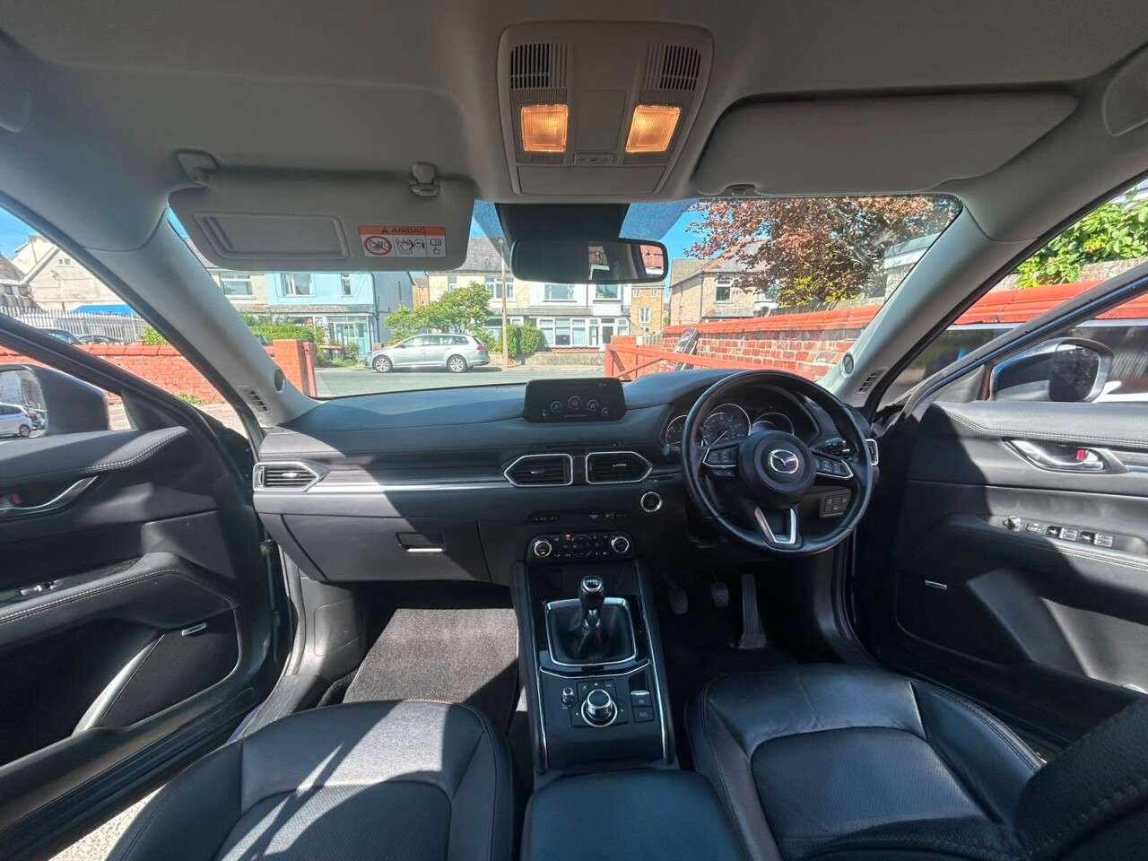 A 2018 MAZDA CX-5 2.0 SKYACTIV-G Sport Nav SUV 5dr Petrol Manual Euro 6 (s/s) (165 ps) A 2018 MAZDA CX-5 2.0 SKYACTIV-G Sport Nav SUV 5dr Petrol Manual Euro 6 (s/s) (165 ps)