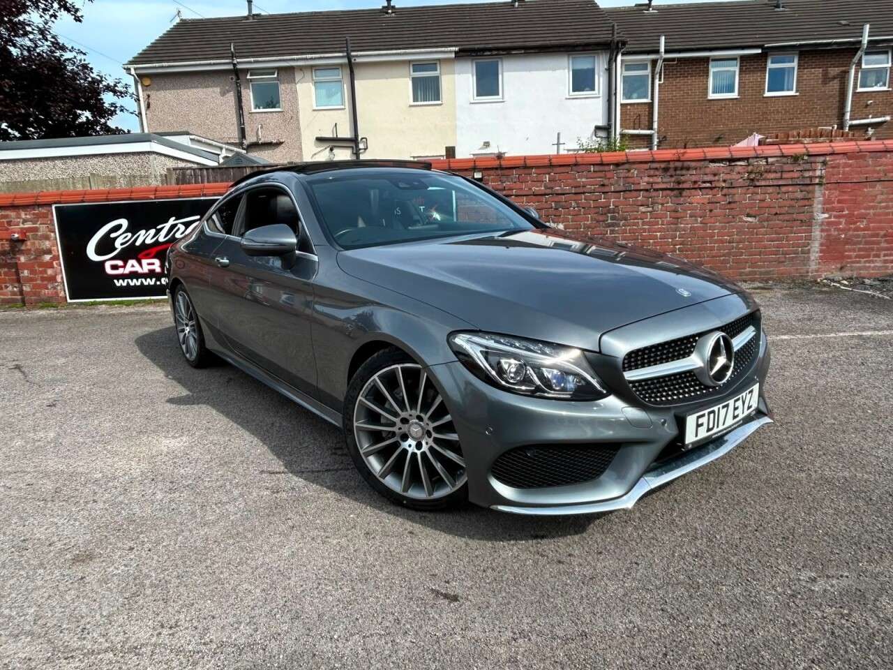 A 2017 MERCEDES-BENZ C CLASS 2.1 C220d AMG Line (Premium) Coupe Diesel 9G-Tronic+ Euro 6 (s/s) (170 ps) A 2017 MERCEDES-BENZ C CLASS 2.1 C220d AMG Line (Premium) Coupe Diesel 9G-Tronic+ Euro 6 (s/s) (170 ps)
