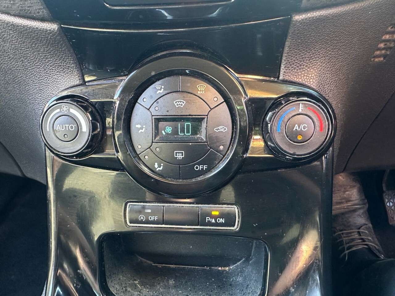 2013 FORD FIESTA 2013 FORD FIESTA