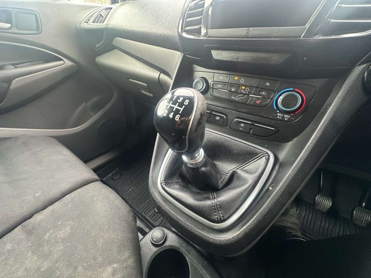 2019 FORD TRANSIT CONNECT 2019 FORD TRANSIT CONNECT