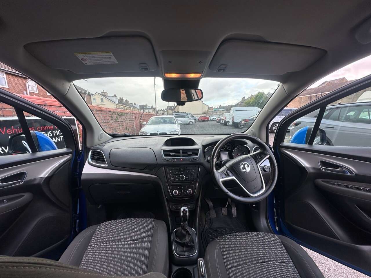 A 2013 VAUXHALL MOKKA 1.7 CDTi Exclusiv SUV 5dr Diesel Manual 2WD Euro 5 (s/s) (130 ps) A 2013 VAUXHALL MOKKA 1.7 CDTi Exclusiv SUV 5dr Diesel Manual 2WD Euro 5 (s/s) (130 ps)