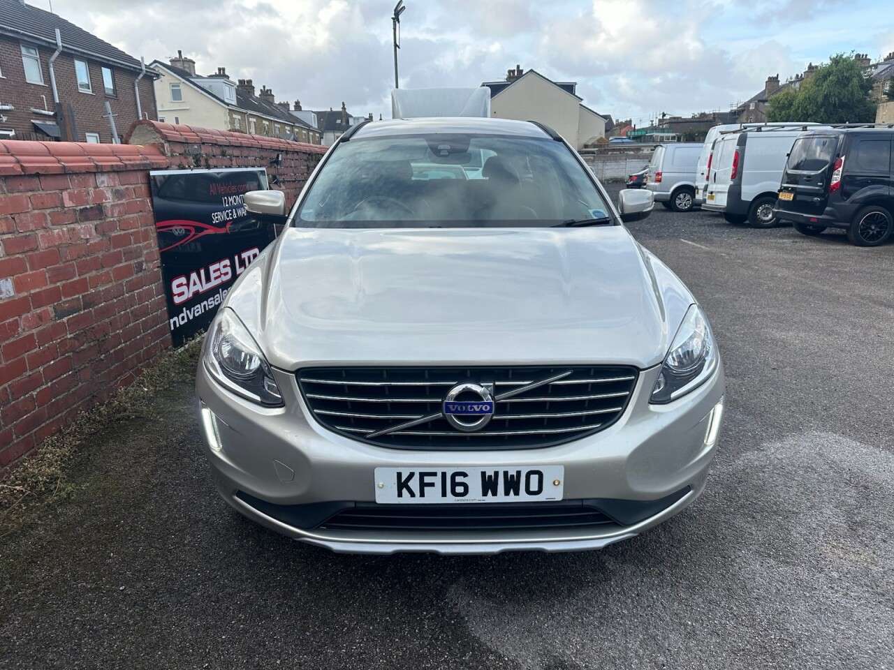 2016 VOLVO XC60 2016 VOLVO XC60