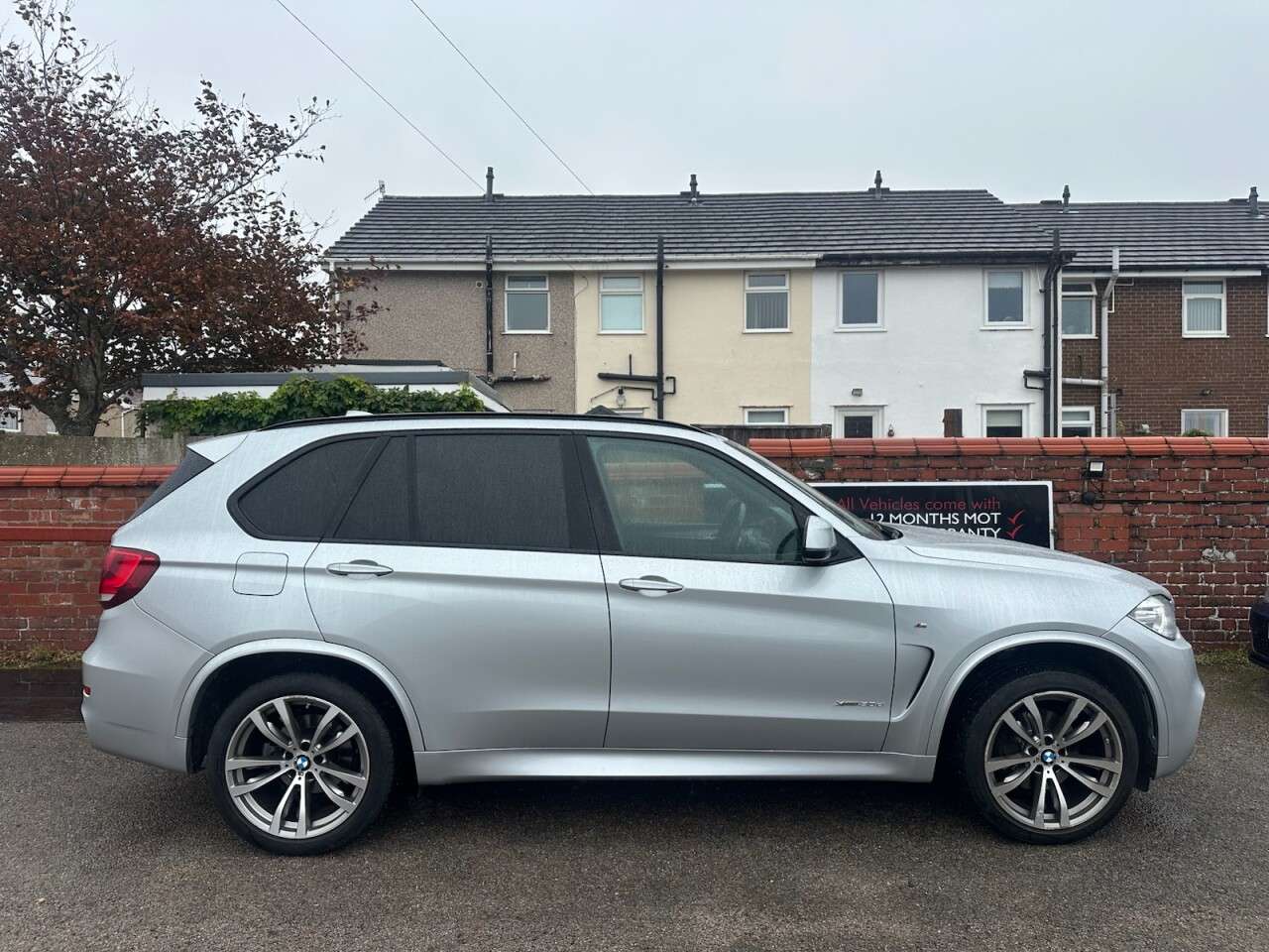 A 2018 BMW X5 3.0 30d M Sport SUV 5dr Diesel Auto xDrive Euro 6 (s/s) (258 ps) A 2018 BMW X5 3.0 30d M Sport SUV 5dr Diesel Auto xDrive Euro 6 (s/s) (258 ps)