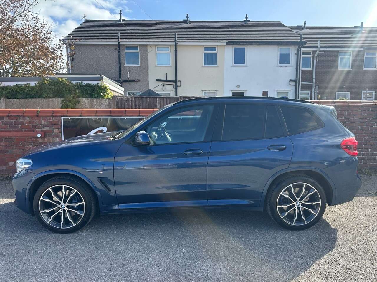 A 2019 BMW X3 2.0 20d M Sport SUV 5dr Diesel Auto xDrive Euro 6 (s/s) (190 ps) A 2019 BMW X3 2.0 20d M Sport SUV 5dr Diesel Auto xDrive Euro 6 (s/s) (190 ps)