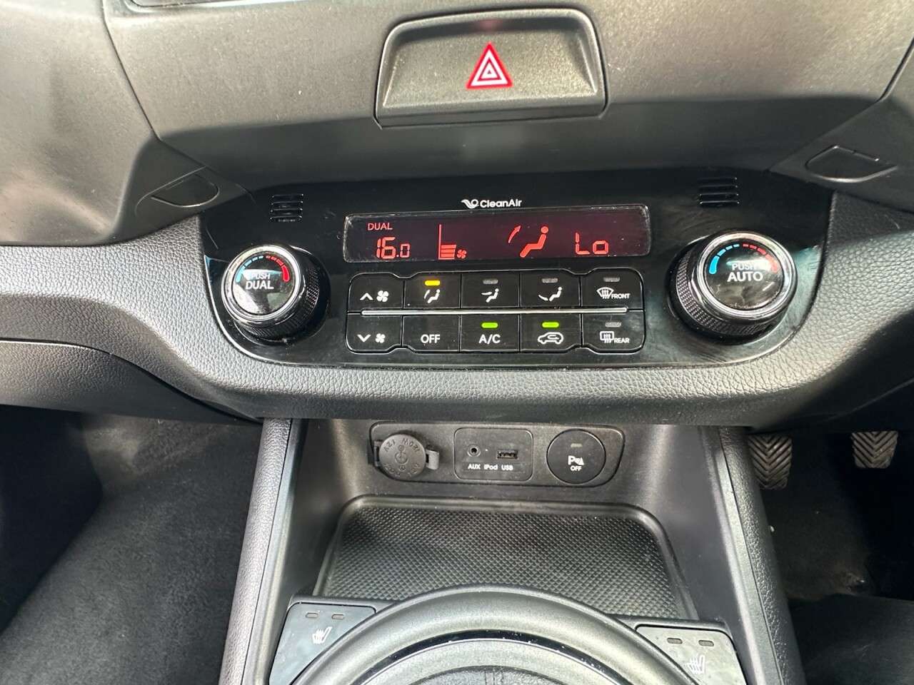 2012 KIA SPORTAGE 2012 KIA SPORTAGE