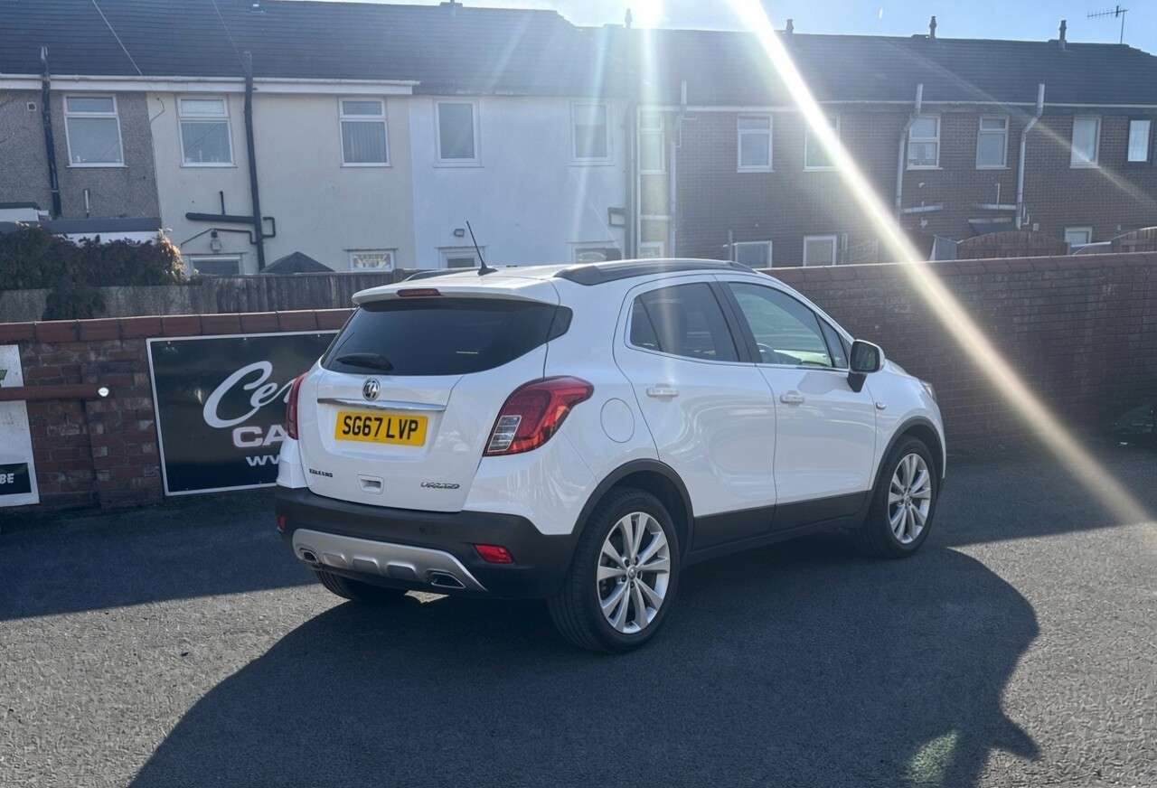 A 2017 VAUXHALL MOKKA X 1.4i Turbo Active SUV 5dr Petrol Manual Euro 6 (s/s) (140 ps) A 2017 VAUXHALL MOKKA X 1.4i Turbo Active SUV 5dr Petrol Manual Euro 6 (s/s) (140 ps)