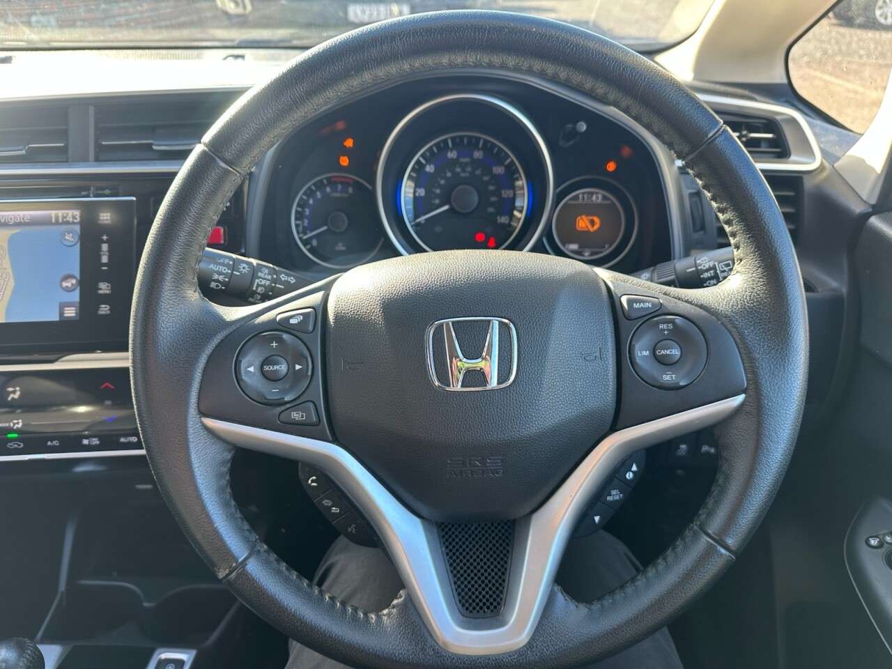 2015 HONDA JAZZ 2015 HONDA JAZZ