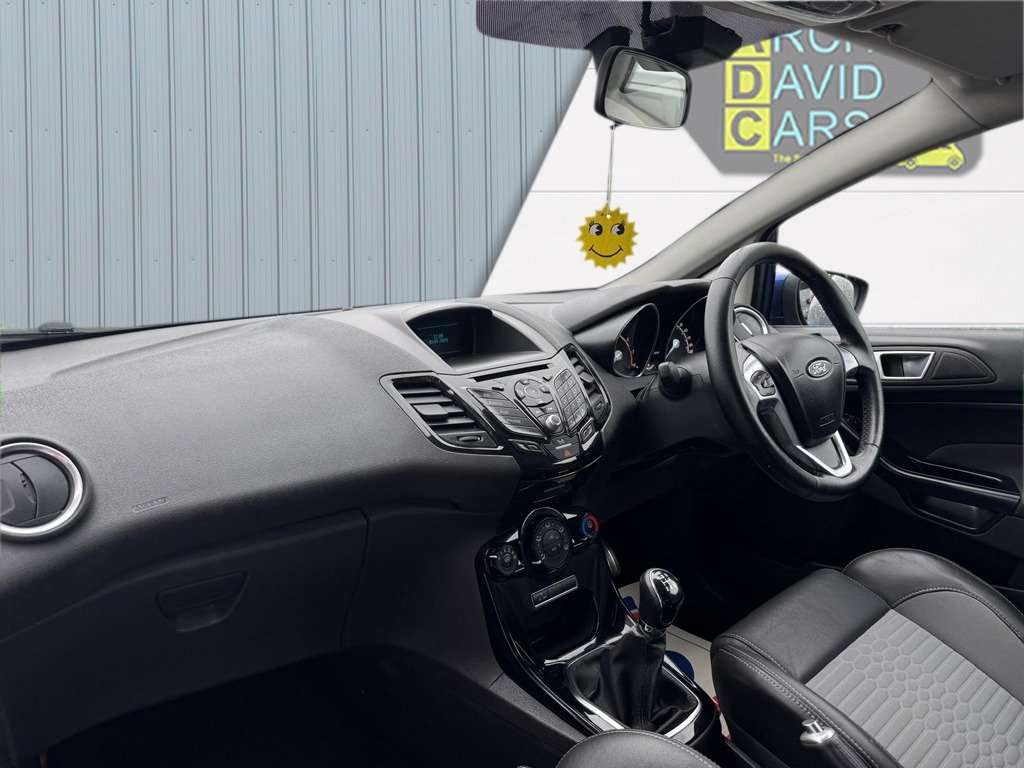 2015 FORD FIESTA 2015 FORD FIESTA