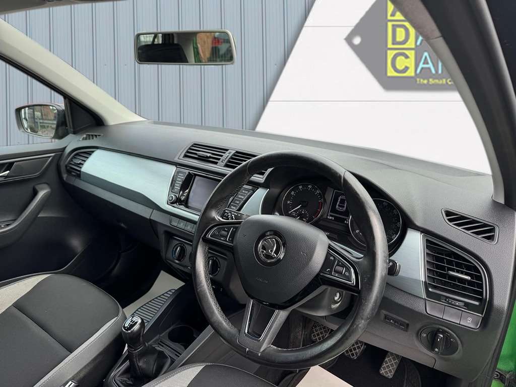 2017 SKODA FABIA 2017 SKODA FABIA