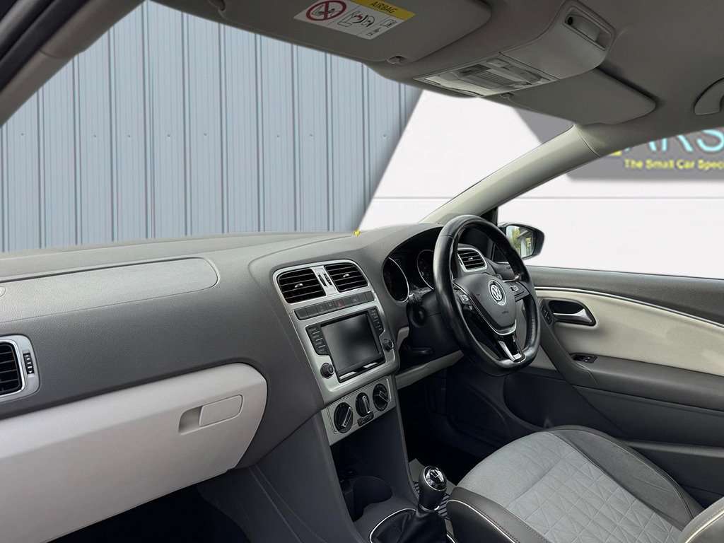 2017 VOLKSWAGEN POLO 2017 VOLKSWAGEN POLO