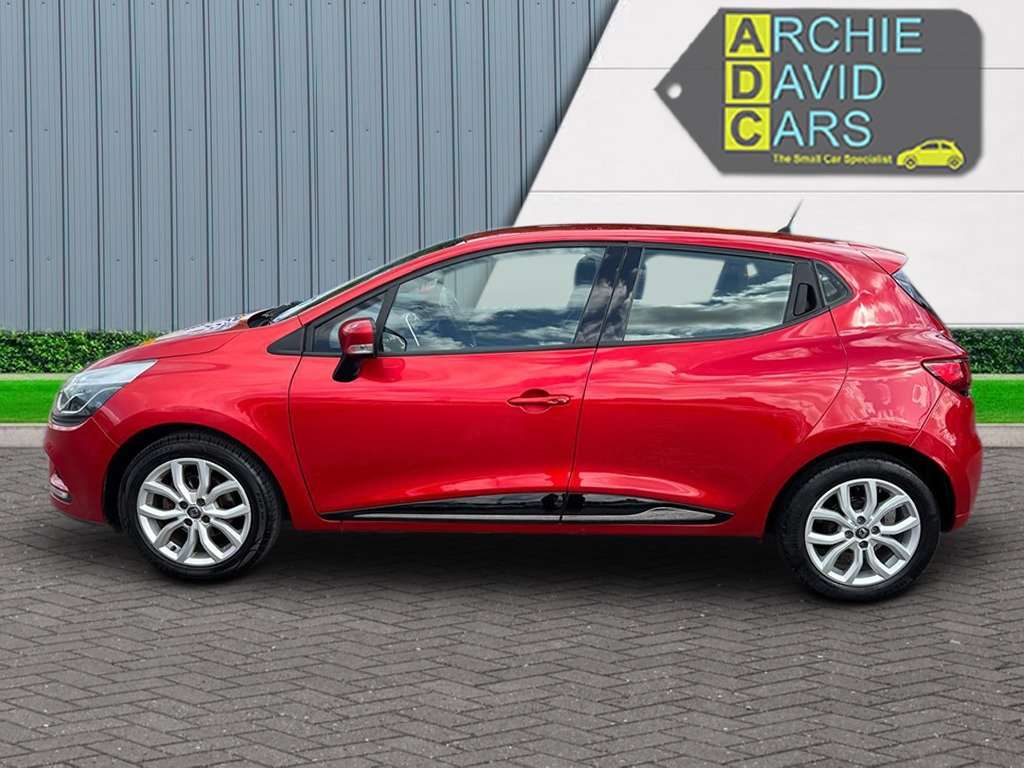 Check out this Renault Clio 2017 Diesel Manual