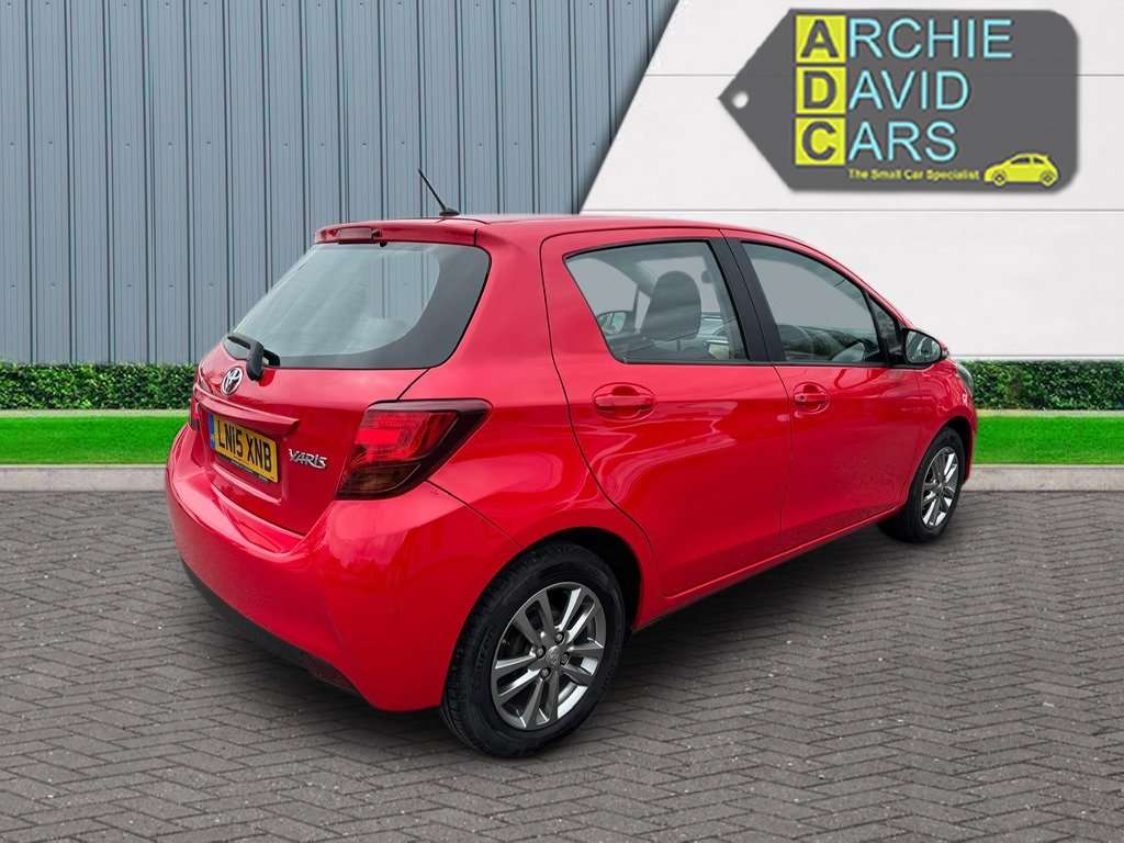 2015 TOYOTA YARIS 2015 TOYOTA YARIS