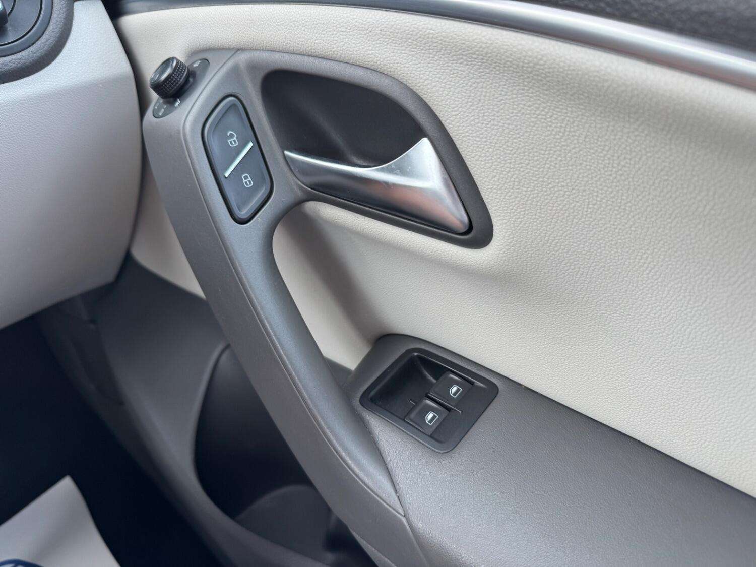 2017 VOLKSWAGEN POLO 2017 VOLKSWAGEN POLO