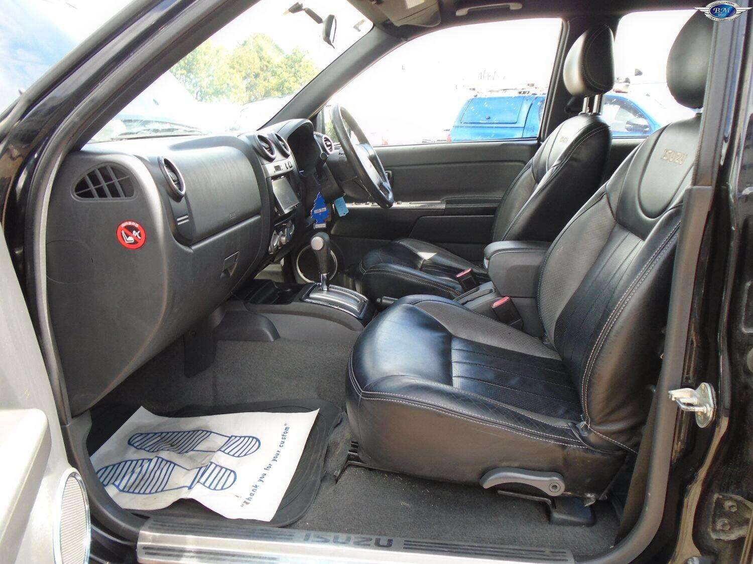 2010 ISUZU RODEO 2010 ISUZU RODEO