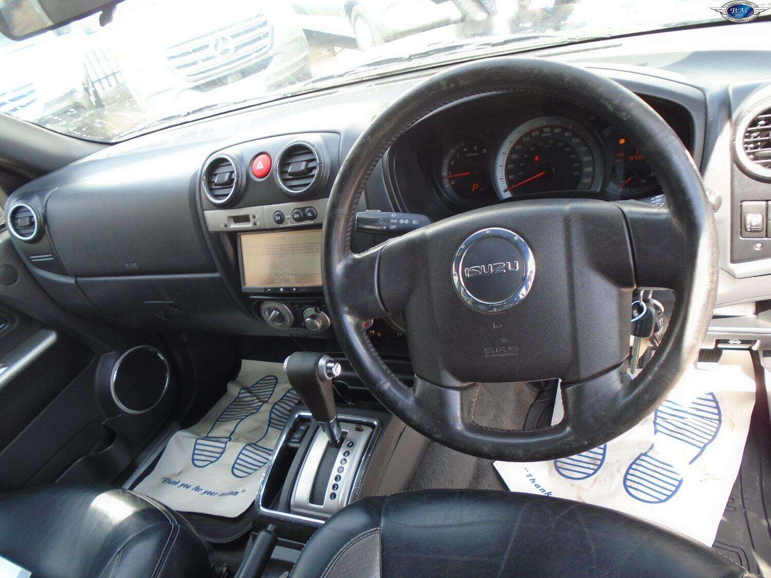 2010 ISUZU RODEO 2010 ISUZU RODEO