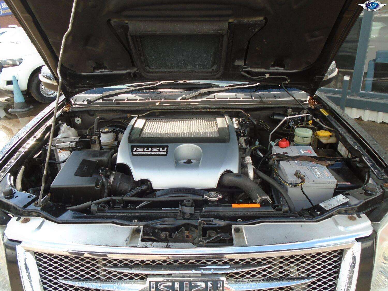 2010 ISUZU RODEO 2010 ISUZU RODEO