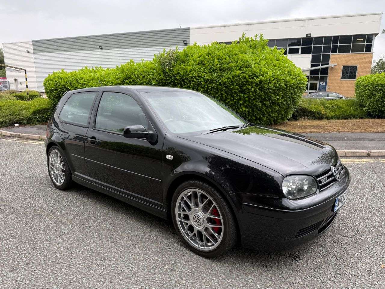 A 2002 VOLKSWAGEN GOLF 1.9 ANNIVERSARY TDI 3d 148 BHP 2002 VW Golf 1.9 TDI 25th Anniversary is a h A 2002 VOLKSWAGEN GOLF 1.9 ANNIVERSARY TDI 3d 148 BHP 2002 VW Golf 1.9 TDI 25th Anniversary is a h