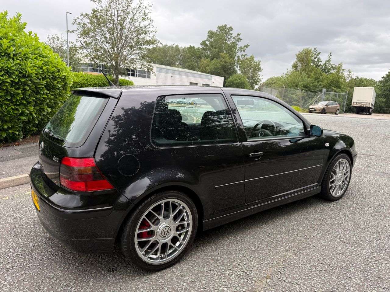 A 2002 VOLKSWAGEN GOLF 1.9 ANNIVERSARY TDI 3d 148 BHP 2002 VW Golf 1.9 TDI 25th Anniversary is a h A 2002 VOLKSWAGEN GOLF 1.9 ANNIVERSARY TDI 3d 148 BHP 2002 VW Golf 1.9 TDI 25th Anniversary is a h