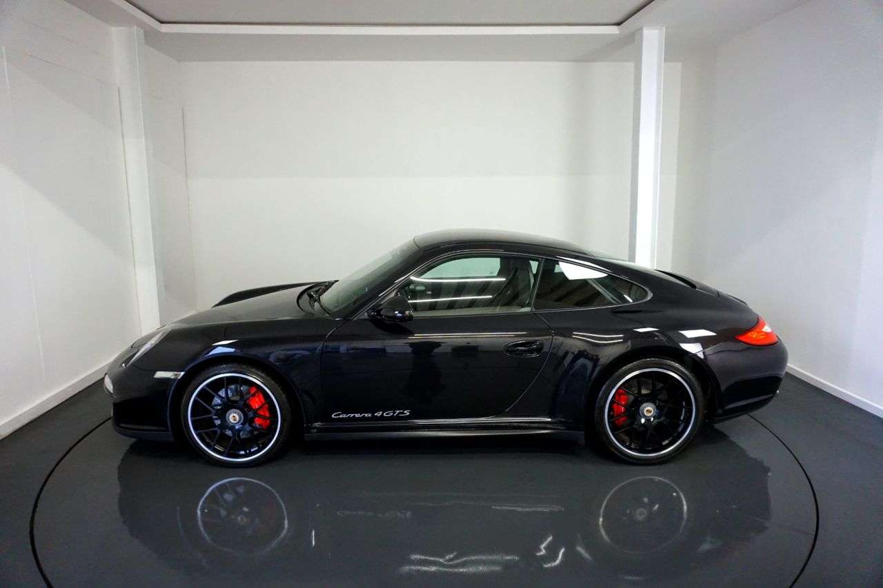 A 2012 PORSCHE 911 997.2 3.8 CARRERA 4 GTS PDK 2d AUTO 408 BHP-The 2012 Porsche 911 Carrera 4 A 2012 PORSCHE 911 997.2 3.8 CARRERA 4 GTS PDK 2d AUTO 408 BHP-The 2012 Porsche 911 Carrera 4