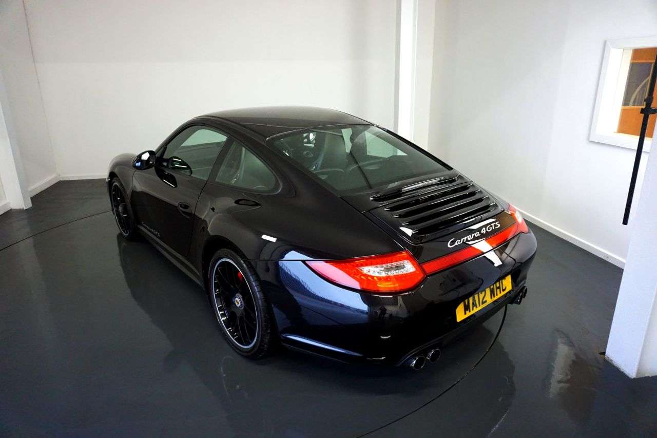 2012 PORSCHE 911 2012 PORSCHE 911