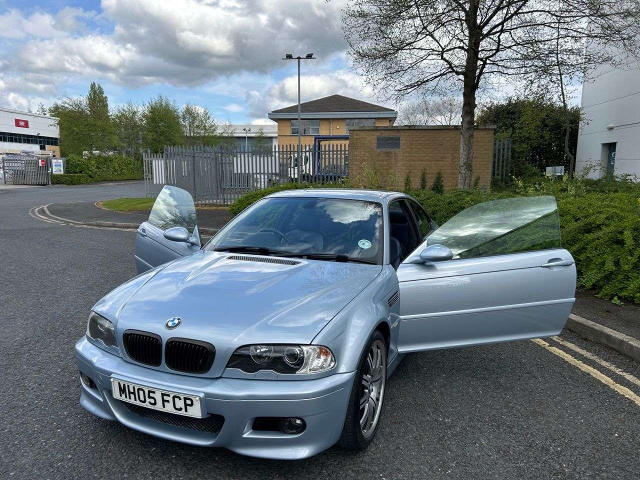 2005 BMW M3 2005 BMW M3