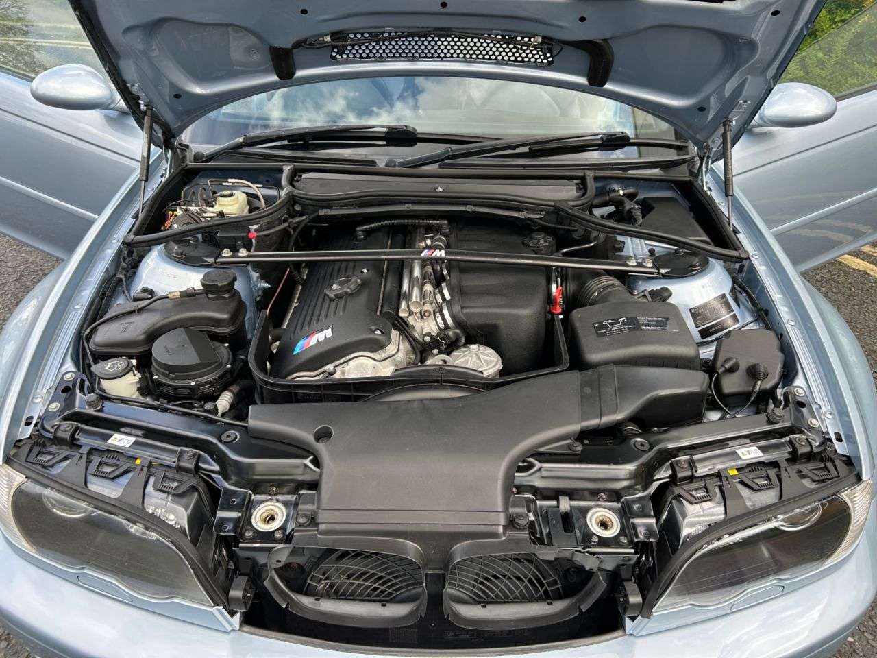 2005 BMW M3 2005 BMW M3