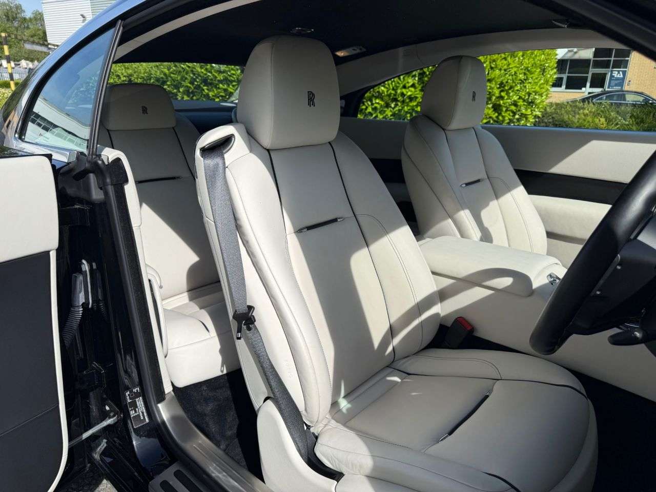2016 ROLLS-ROYCE WRAITH 2016 ROLLS-ROYCE WRAITH