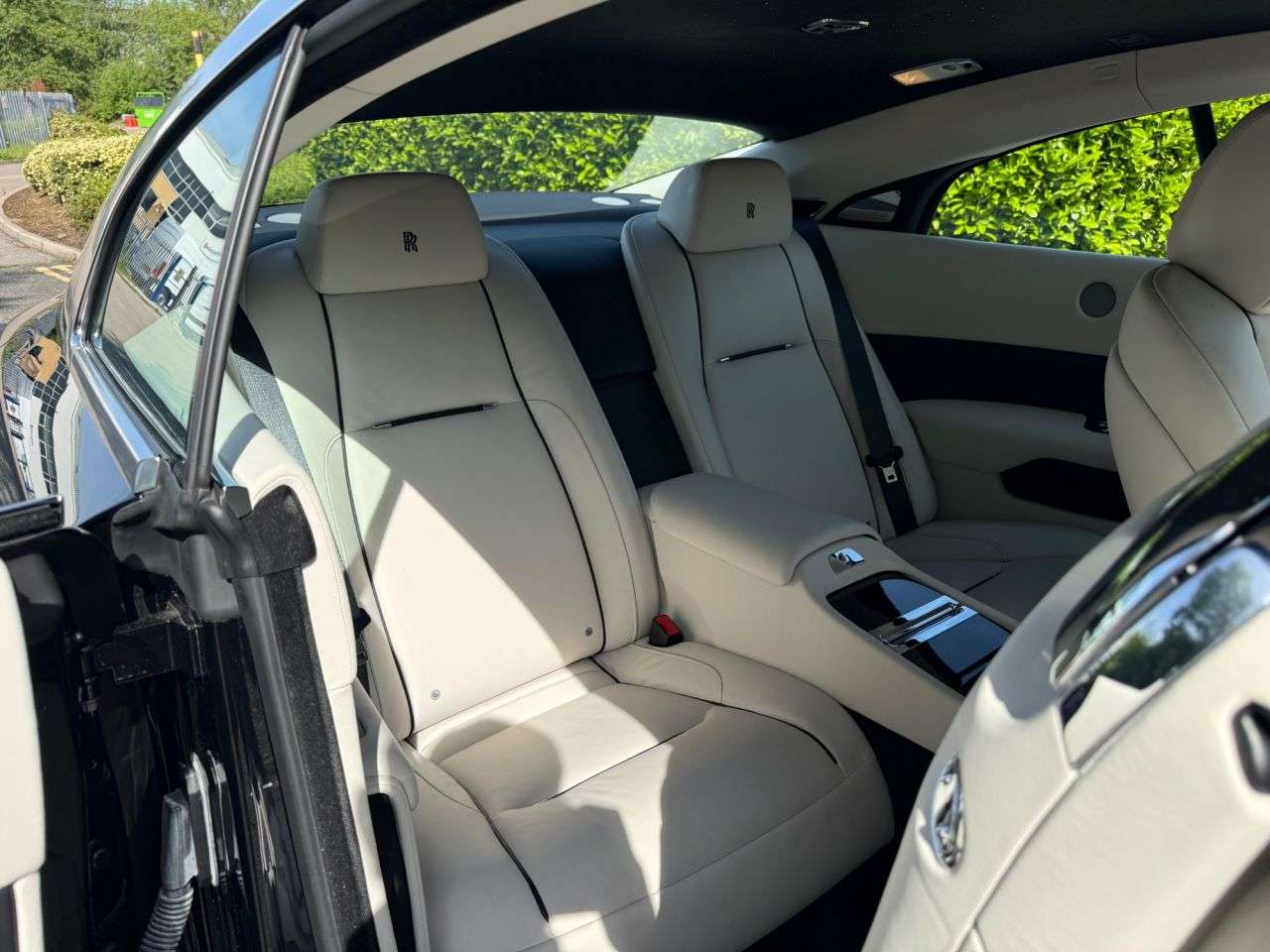 2016 ROLLS-ROYCE WRAITH 2016 ROLLS-ROYCE WRAITH