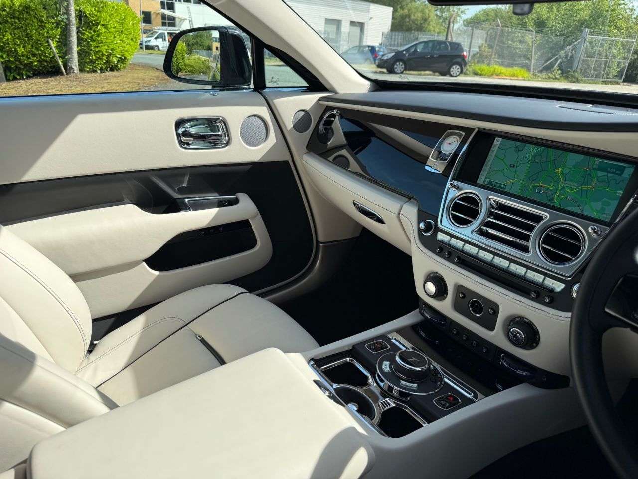 2016 ROLLS-ROYCE WRAITH 2016 ROLLS-ROYCE WRAITH