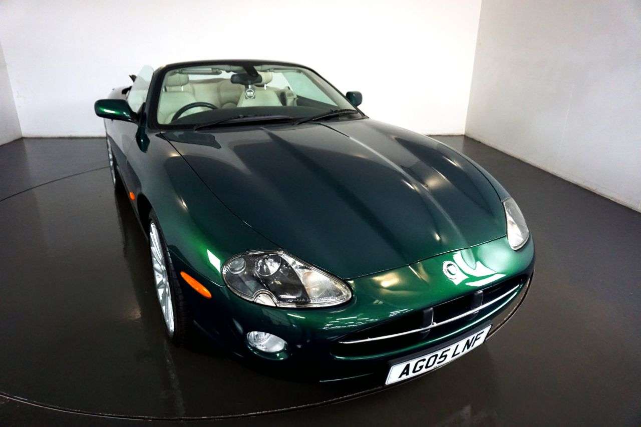 2005 JAGUAR XK8 2005 JAGUAR XK8