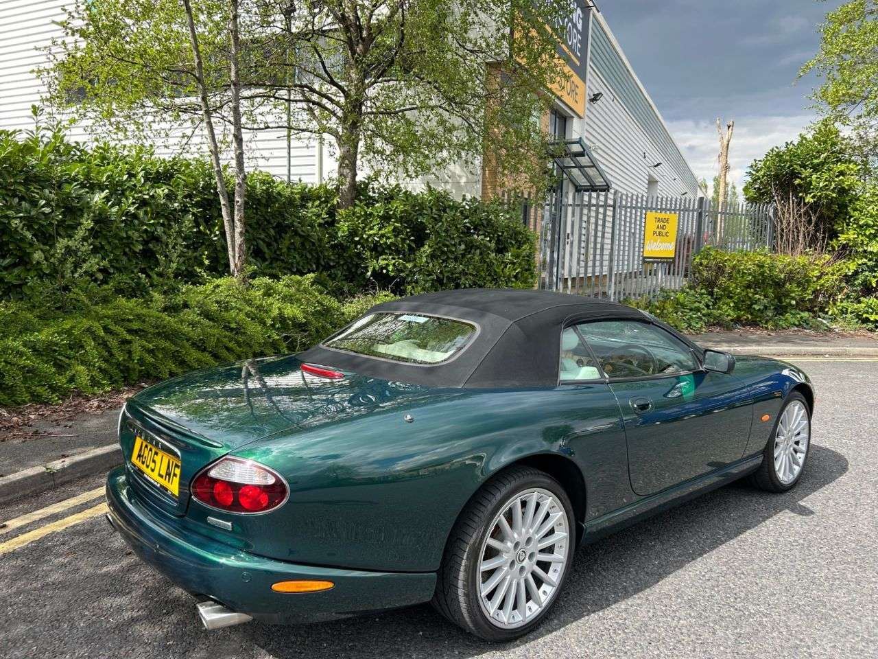 2005 JAGUAR XK8 2005 JAGUAR XK8