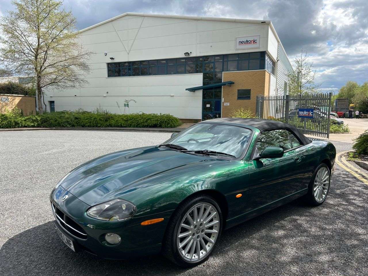 2005 JAGUAR XK8 2005 JAGUAR XK8