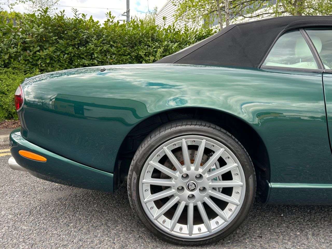 2005 JAGUAR XK8 2005 JAGUAR XK8