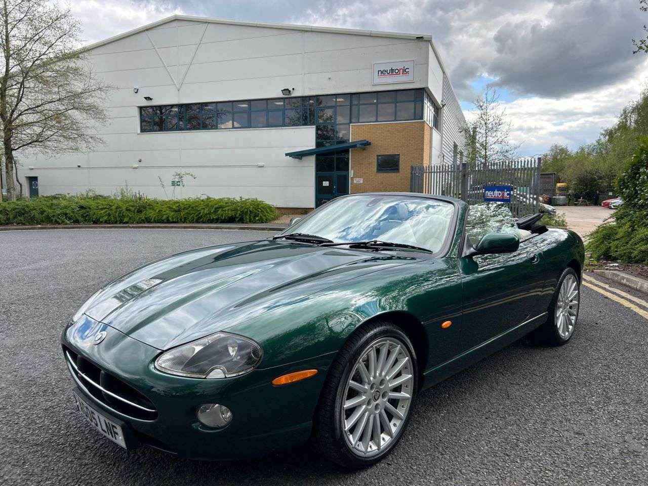 2005 JAGUAR XK8 2005 JAGUAR XK8