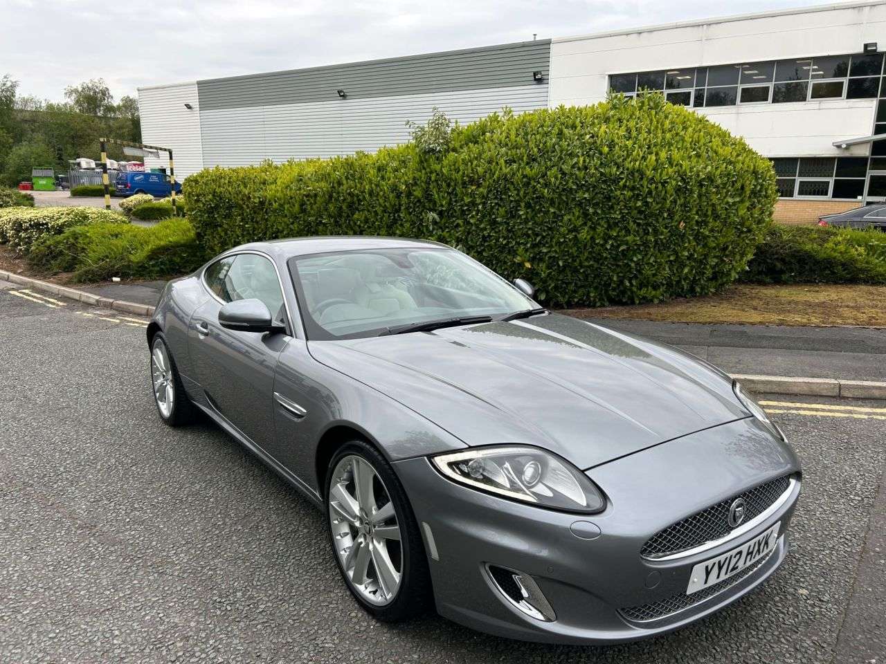 A 2012 JAGUAR XK 5.0 V8 Portfolio Coupe 2dr Petrol Auto Euro 5 (385 ps)-3 Former Keepers-10 A 2012 JAGUAR XK 5.0 V8 Portfolio Coupe 2dr Petrol Auto Euro 5 (385 ps)-3 Former Keepers-10