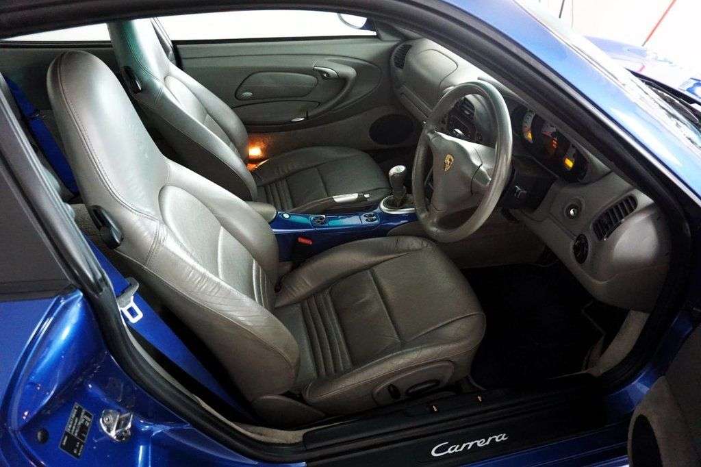 2004 PORSCHE 911 2004 PORSCHE 911