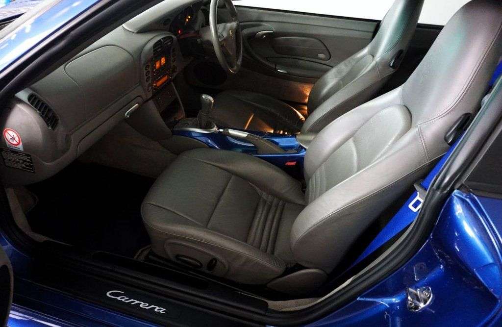 2004 PORSCHE 911 2004 PORSCHE 911