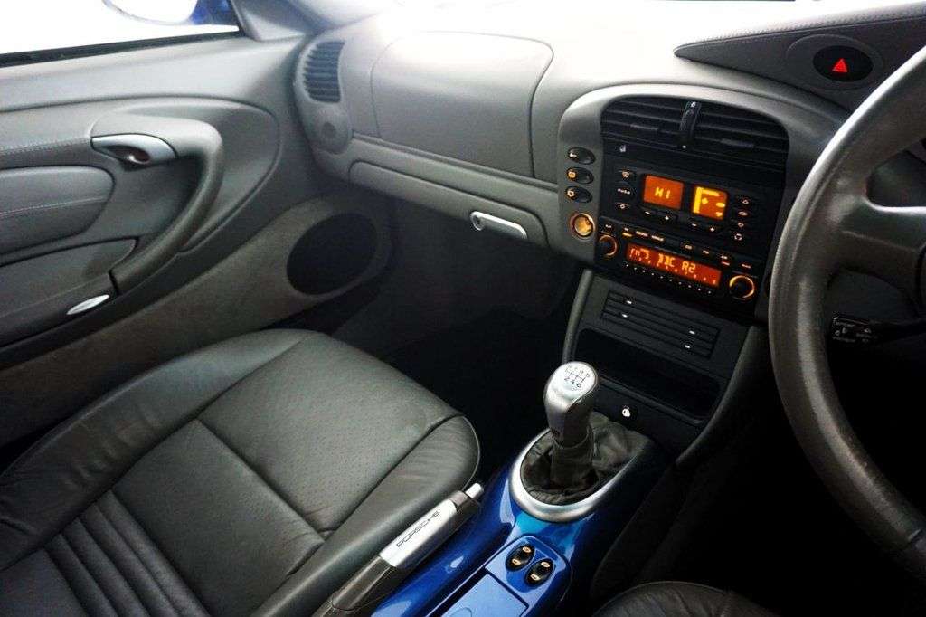 2004 PORSCHE 911 2004 PORSCHE 911