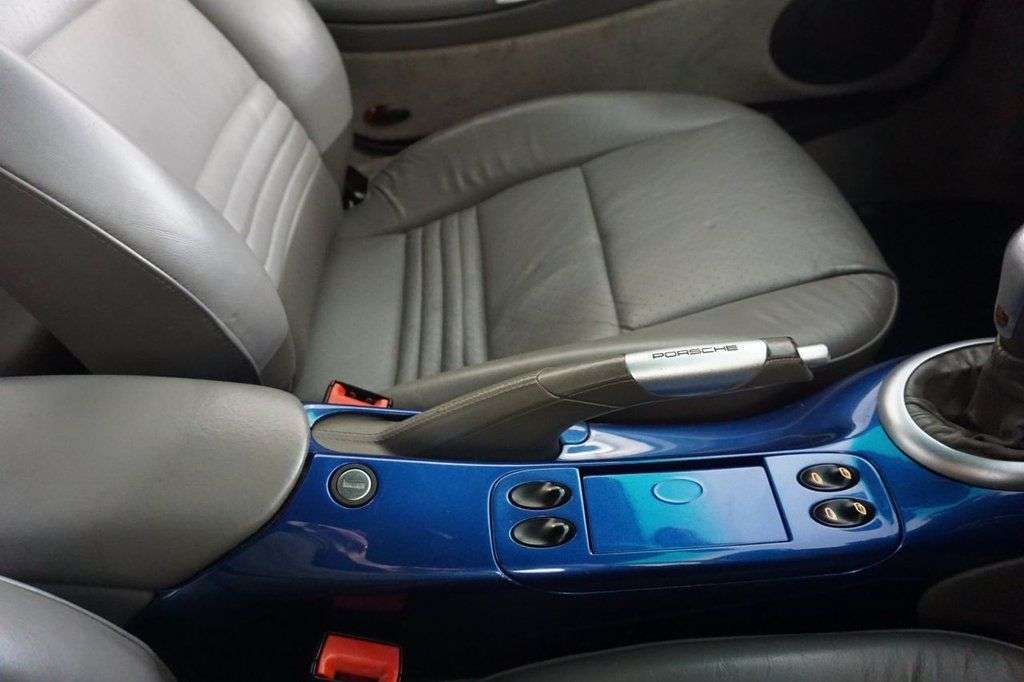 2004 PORSCHE 911 2004 PORSCHE 911